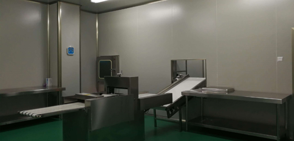 嘉定食品廠十萬(wàn)級(jí)無(wú)塵潔凈車間裝修工程-1 嘉定食品廠十萬(wàn)級(jí)無(wú)塵潔凈車間裝修工程-1