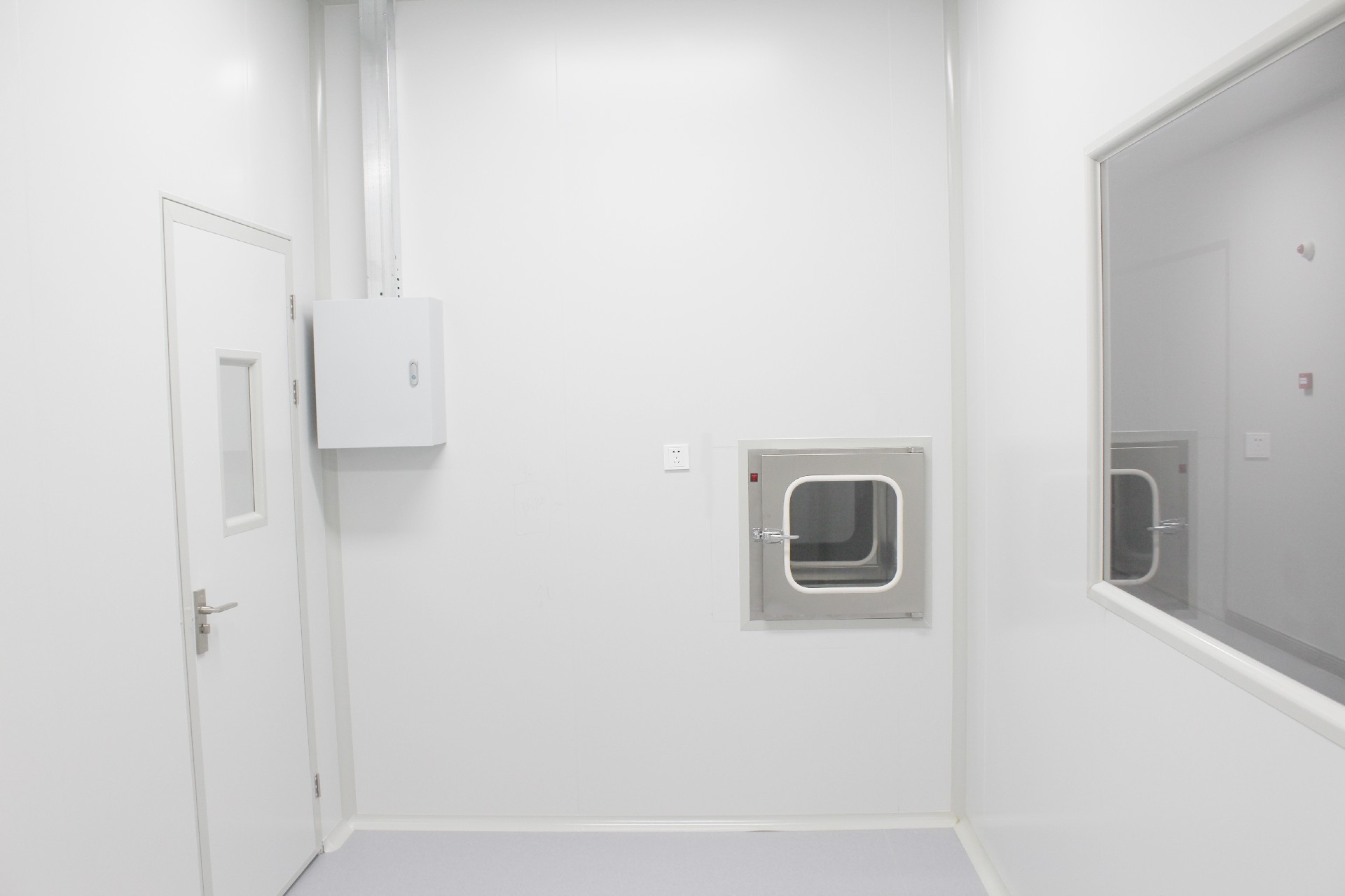 潔凈車間圖片.jpg 潔凈車間圖片.jpg